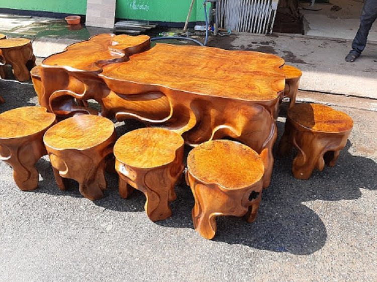 5 Bộ bàn ghế gốc cây sử dụng gốc xá xị