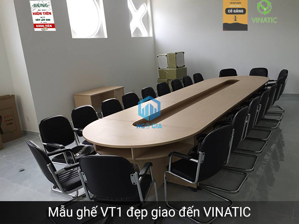 Giao tận nơi ghế phòng họp VT1 cho công ty VINATIC